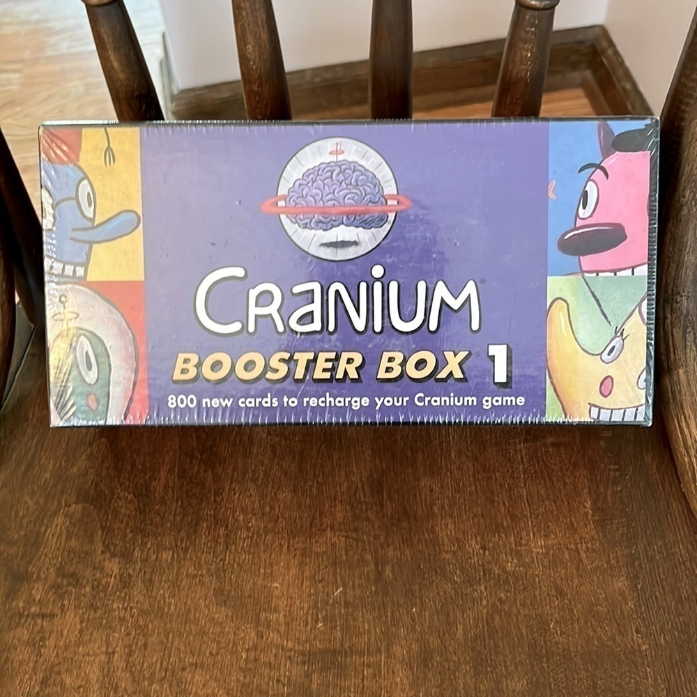 CRANIUM BOOSTER BOX 1 •800 NEW CARDS TO RECHARGE YOUR CRANIUM GAME